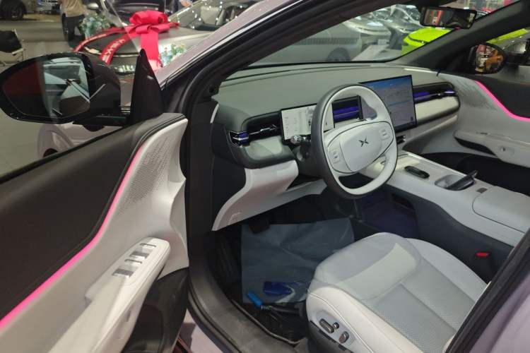 Used XPeng G6 2025 625 Long-Range Max Flagship Edition
