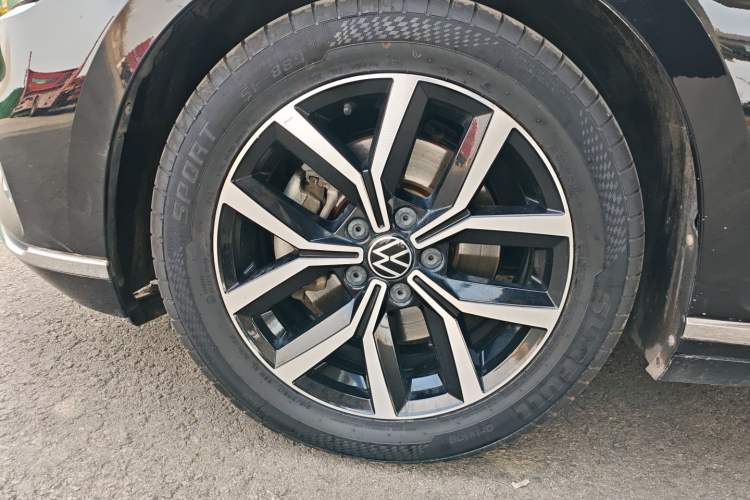 Used Volkswagen Magotan 2020 330TSI DSG Leading Model
