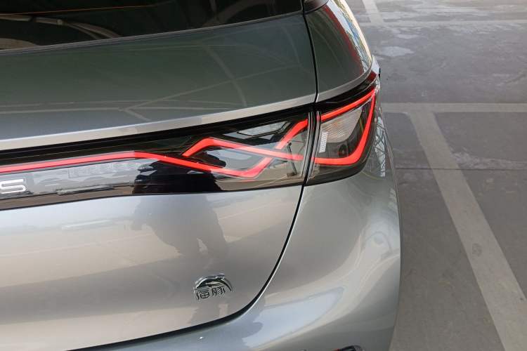 Used BYD Dolphin 2021 405 km Fashion Edition