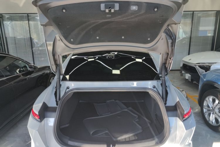 Used Nio ET5 2022 75 kWh
