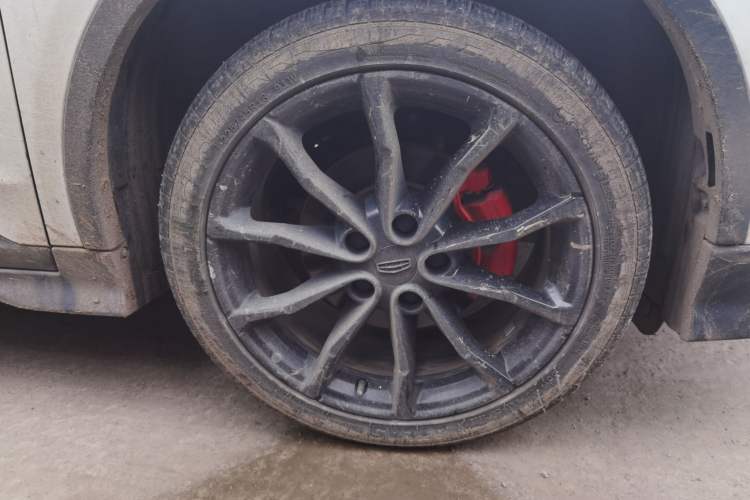 Used Geely Auto Emgrand S 2021 1.4T CVT Prestige Edition Right Front Wheel Hub