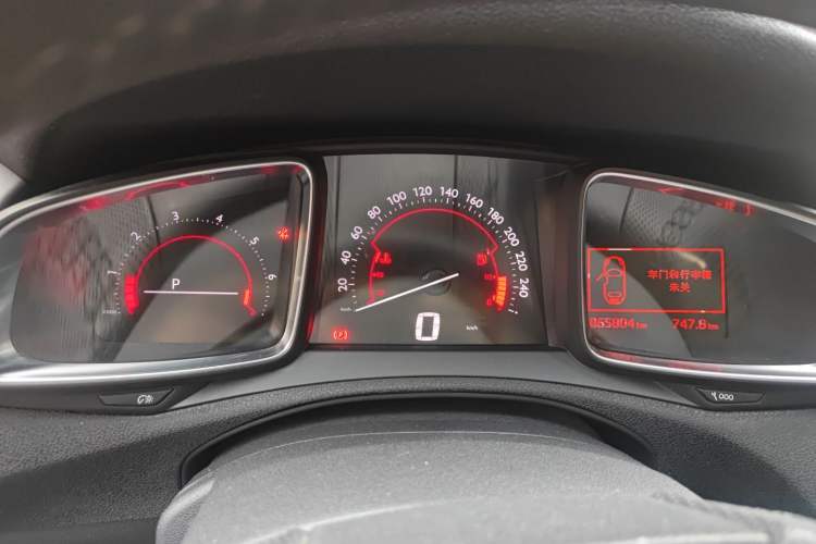 Used DS 6 2014 1.6T Luxury Edition THP160
