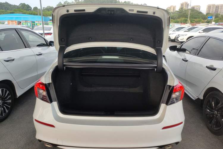 Used Honda Civic 2022 240TURBO CVT Dynamic Edition