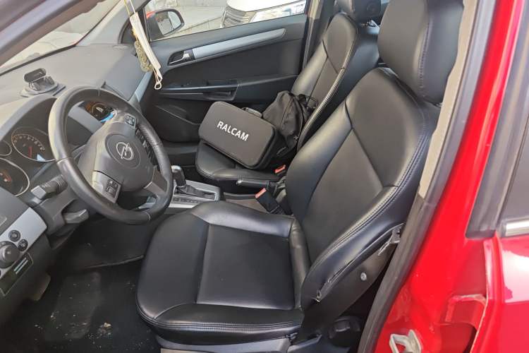 Used Opel Astra 2005 1.8 Luxury Model