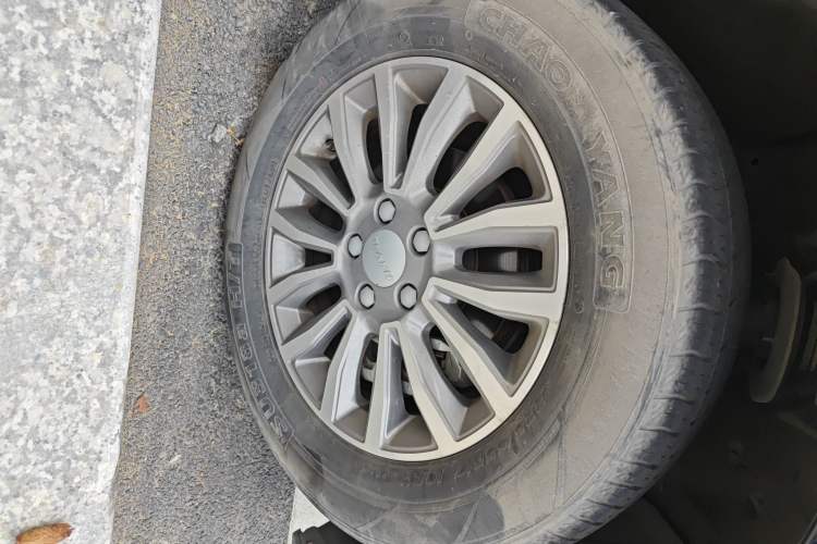 Used Haval H6 2016 Upgraded Model 1.5T Automatic Two-Wheel Drive Elite Version