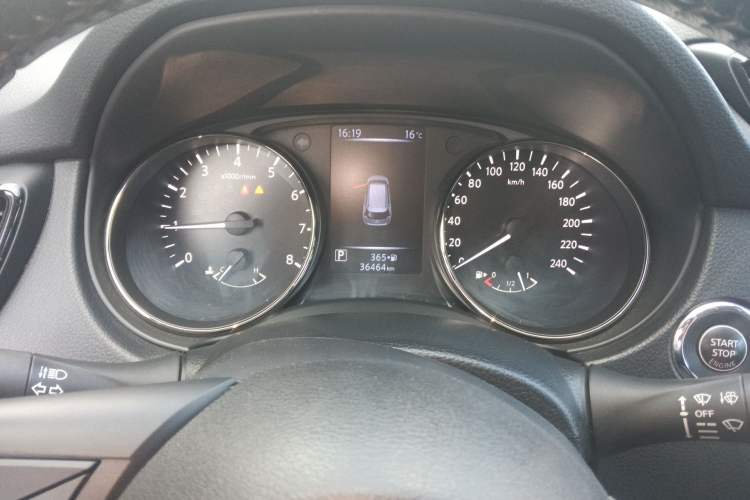 Used Nissan X-Trail 2021 2.0L CVT 2WD XL ITS SmartConnect Comfort Edition Instrument Cluster