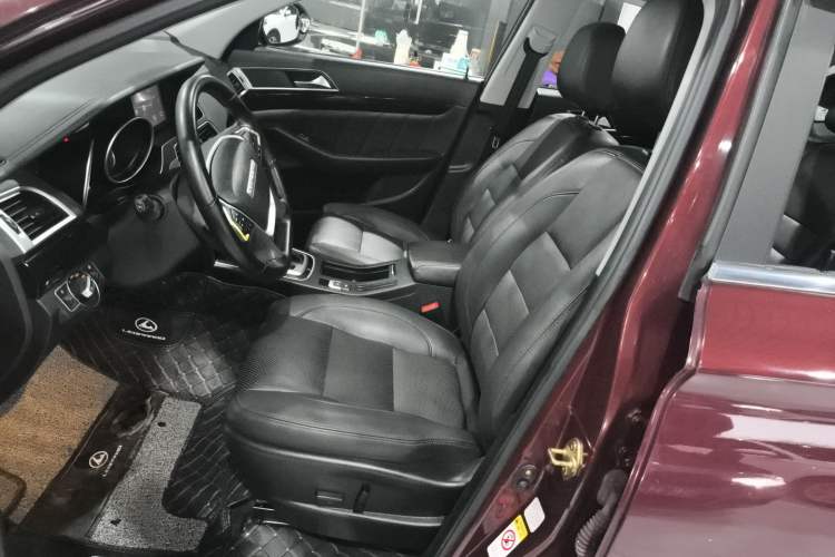 Used Leopaard CS10 2016 2.0T Automatic Luxury Edition
