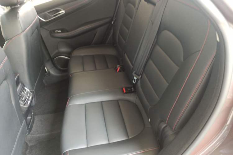 Used MG Pilot 2021 300TGI Automatic Two-Wheel Drive Fuel-Efficient Luxury Edition