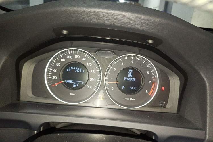 Used Volvo V60 2013 T5 Zhiya Edition
