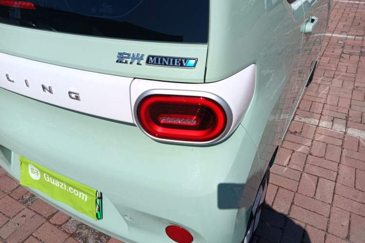 Used Wuling Hongguang MINIEV 2024 3rd Generation 215km Youth Edition
