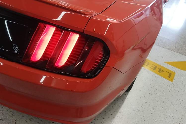 Used Ford Mustang 2015 2.3T Automatic U.S.-Spec Version