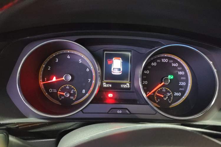 Used Volkswagen Tiguan L 2020 330TSI Automatic Two-Wheel Drive Panoramic Comfort Edition China VI Standard Instrument Cluster