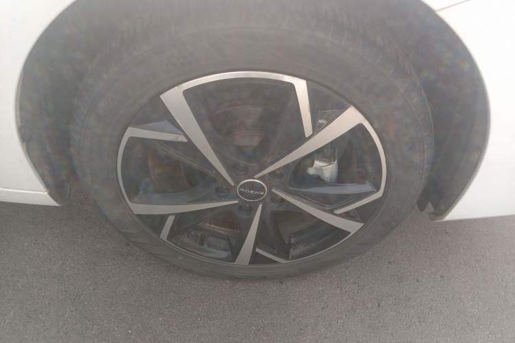 Used Roewe i5 2023 1.5L CVT Luxury Edition
