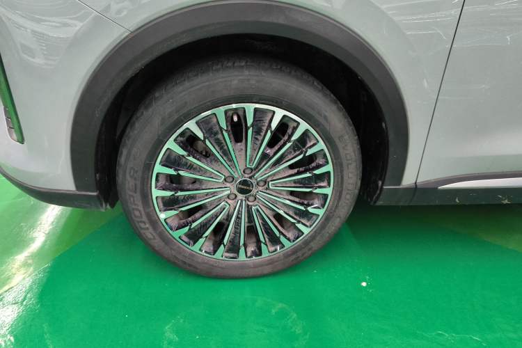 Used EXEED Stellar C-DM 2024 1.5T Long-Range Pro Exterior 7