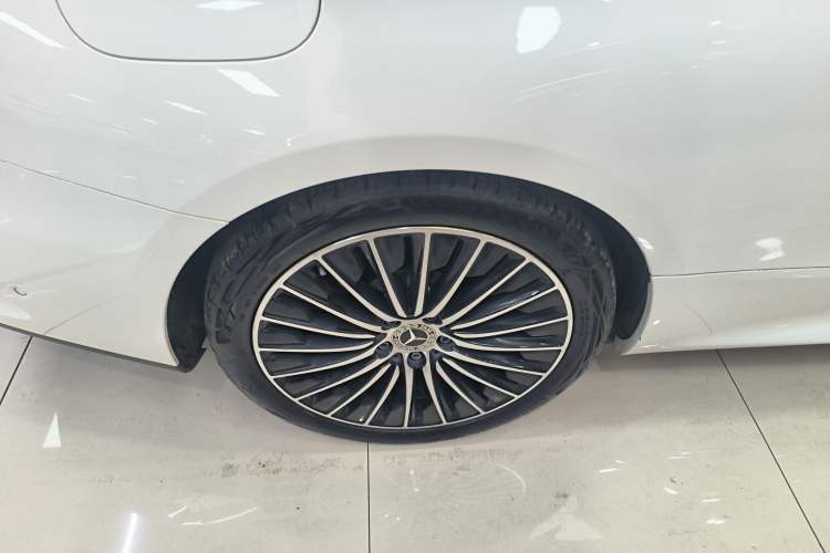 Used Mercedes-Benz CLE 2024 CLE 260 Convertible Coupe Exterior 5