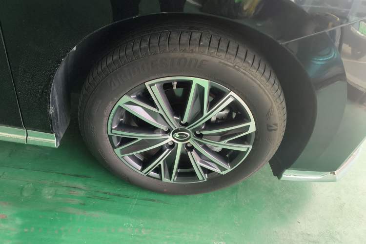 Used GAC Trumpchi M8 2024 Master Series 400T Prestige Edition
