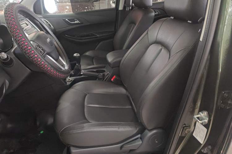 Used JMC Baodian 2020 2.5T Diesel Two-Wheel Drive Comfort Edition Long Wheelbase JX4D25A6L
