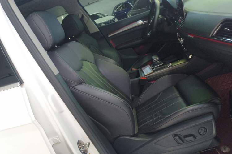 Used Audi Q5L 2022 Updated 40T Luxury Dynamic Edition