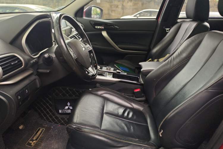 Used Mitsubishi Eclipse Cross 2019 1.5T CVT Two-Wheel Drive Belief Edition China VI Standard Left Front Seat