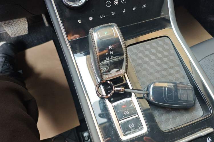 Used Chery Tiggo 8 2025 Excellence Edition 230 TCI Automatic Luxury Version 5 Seats