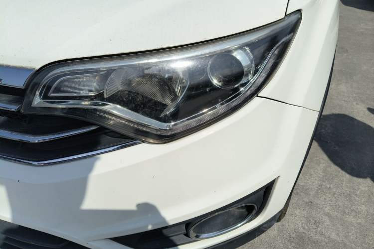 Used FAW Senya R7 2016 1.6L Manual Luxury Model