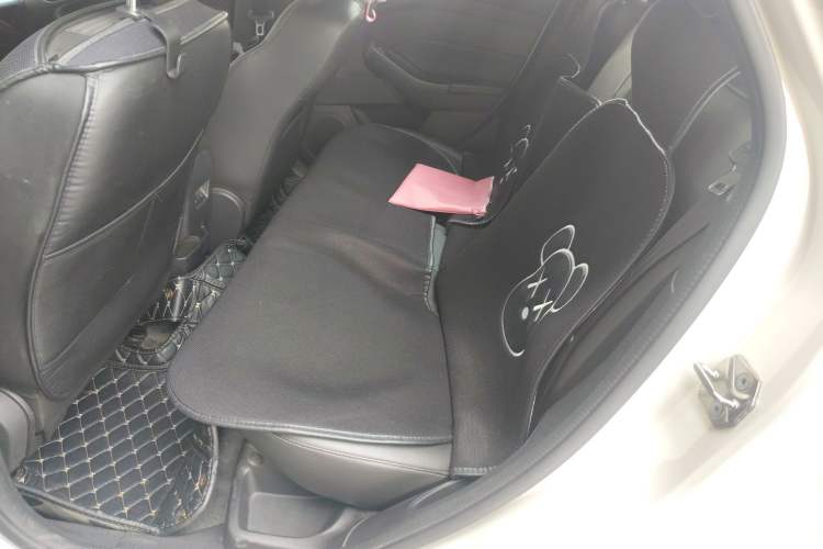Used Ford Focus 2015 Hatchback 1.6L Automatic Fashion Edition Left Rear Seat