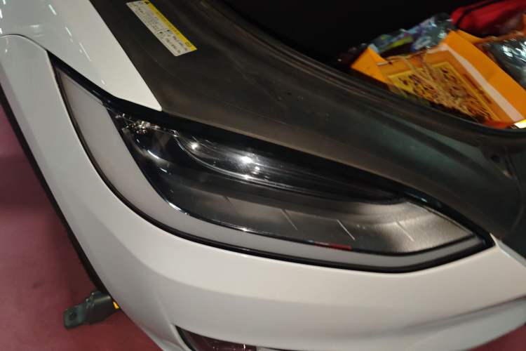 Used Tesla Model X 2016 X 90D
