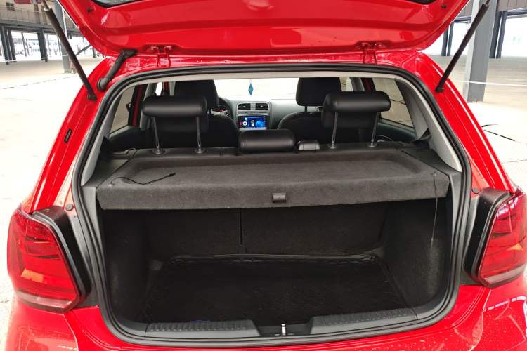 Used Volkswagen Polo 2018 1.5L Automatic Enjoyment Model
