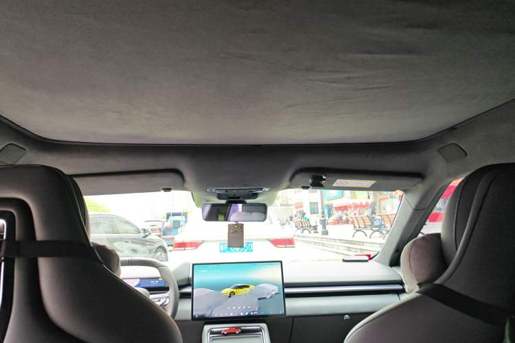 Used XPeng P7 2025 Model—820 Ultra Long Range Ultra
