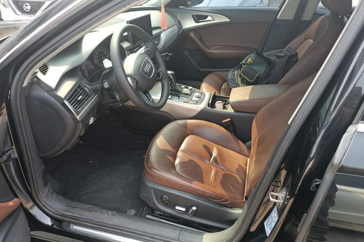 Used Audi A6L 2018 30th Anniversary Edition 35 TFSI Fashion Model
