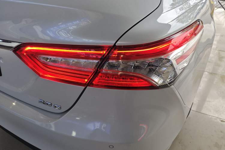 Used Toyota Camry 2021 2.0G Luxury Edition