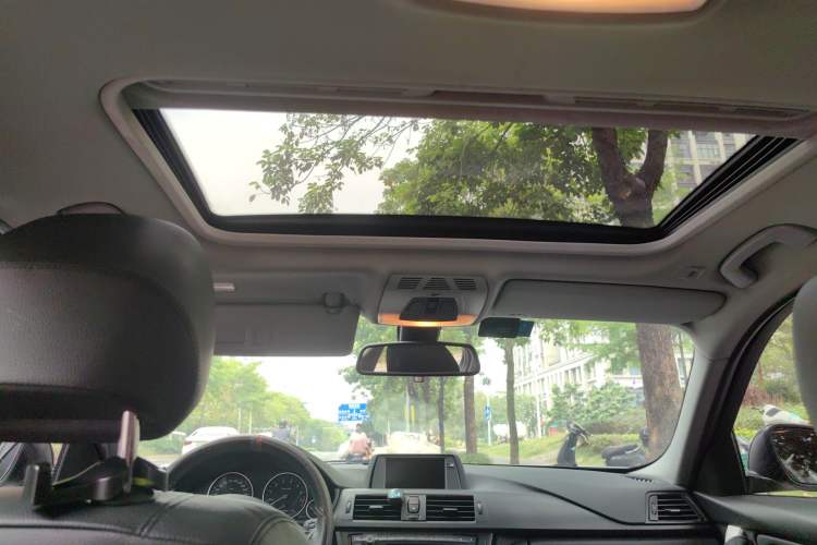 Used BMW 3 Series 2014 320i Sport Edition