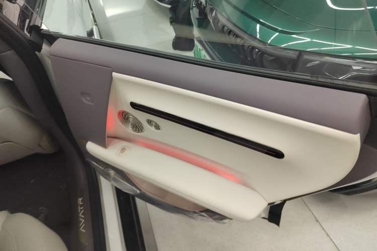 Used Avatr 06 2025 Max All-Electric Version