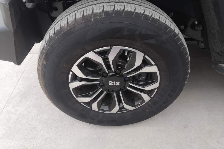 Used 212 T01 2025 Model 2.0T Diesel
