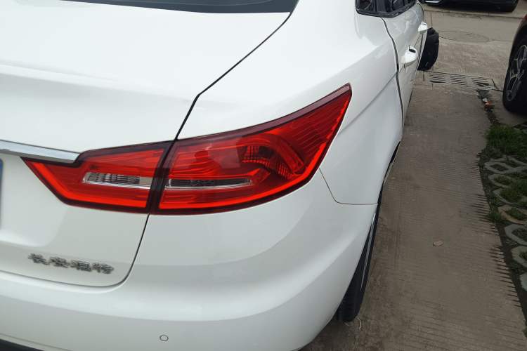 Used Ford Escort 2019 Revised Version 1.5L Automatic Enjoyment Type China VI Standard