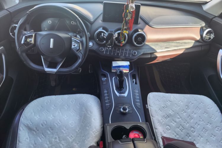 Used Wey VV7 2019 Upgraded Model 2.0T Flagship Version China V Standard
