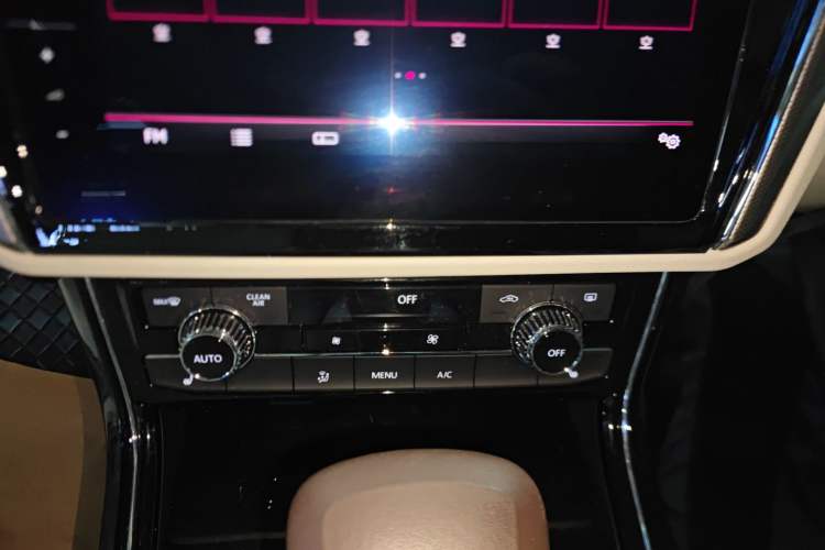 Used Volkswagen Phideon 2021 380TSI Luxury Edition