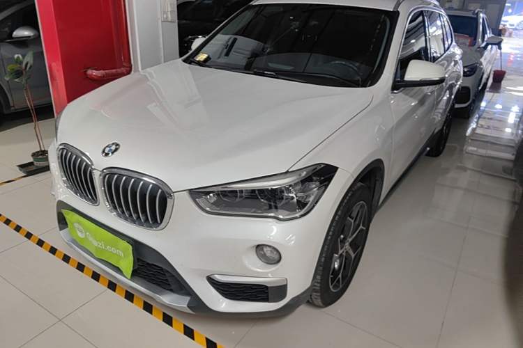 Used BMW X1 2019 xDrive20Li Luxury Model Guazi used car, China used car export, Used car for sale, Used  cars, Cheapest cars for sale