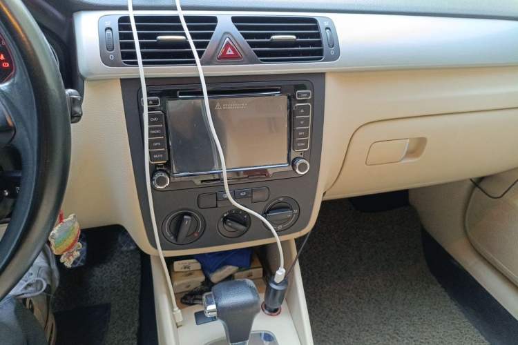 Used Volkswagen Bora 2012 1.6L Automatic Fashion Value Edition