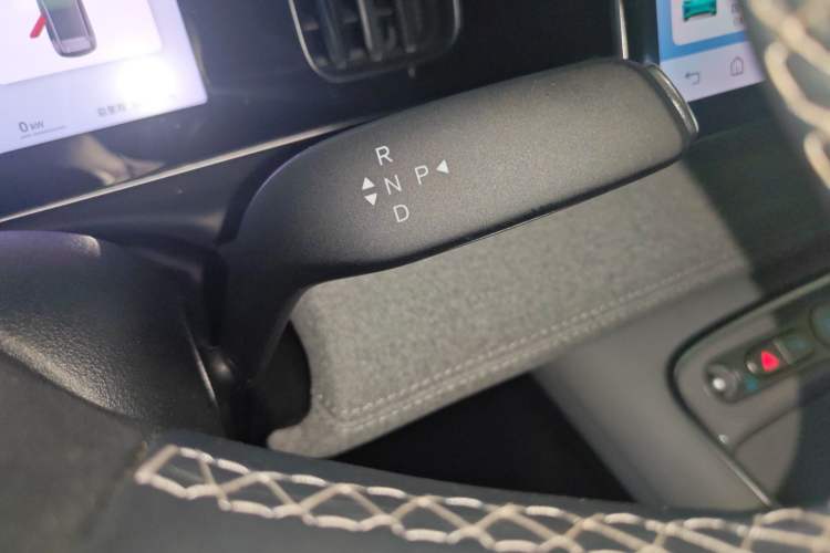 Used BYD Sealion 05 EV 2025 520 km Smart Cruise Version Gear Lever