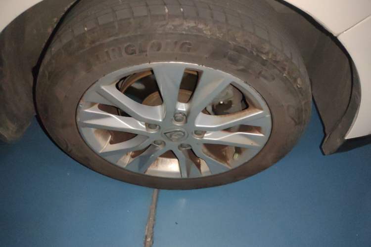 Used Baojun 730 2014 1.5L manual Comfort ESP version 7 seats