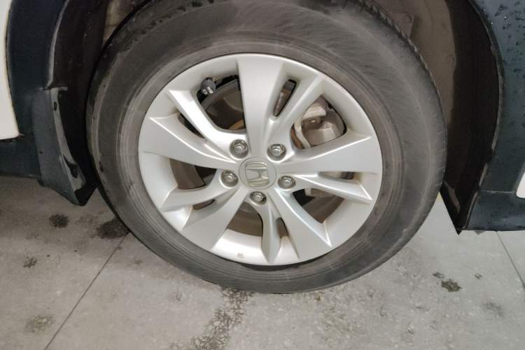 Used Honda Vezel 2015 1.5L CVT two-wheel drive Comfort trim
