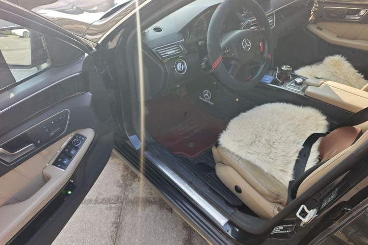 Used Mercedes-Benz E-Class 2013 E 260 L CGI Stylish Model
