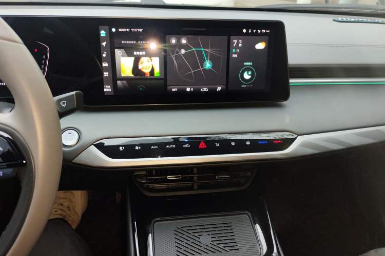 Used Changan Ruicheng PLUS 2023 1.5T DCT Prestige Edition
