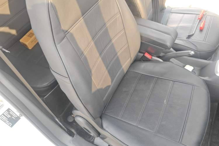 Used CHANGAN NEVO Lumin 2024 205km Launch Edition
