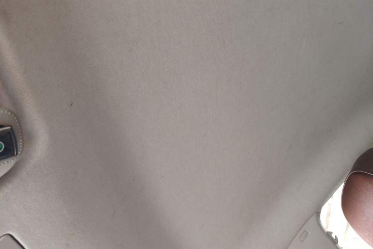 Used Skoda Rapid 2016 1.6L Manual Front-Wheel-Drive Version