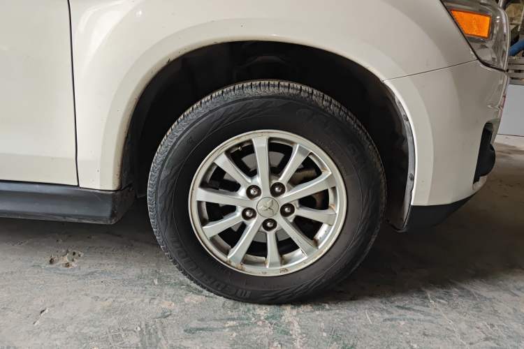 Used Mitsubishi ASX 2013 2.0L Manual Two-Wheel Drive Comfort Edition