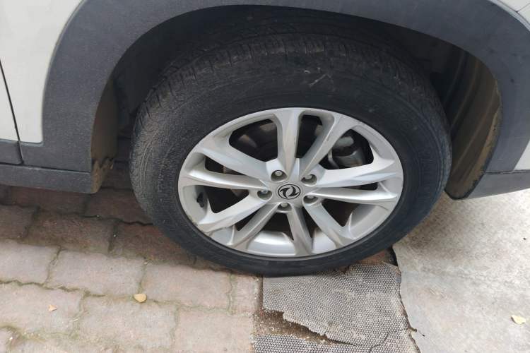 Used Dongfeng Fengon S560 2019 1.8L CVT Elite Model