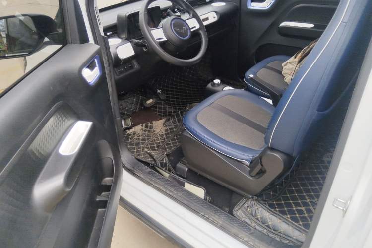 Used Wuling Hongguang MINIEV 2022 GAMEBOY 200km Gaming Edition with Lithium Iron Phosphate