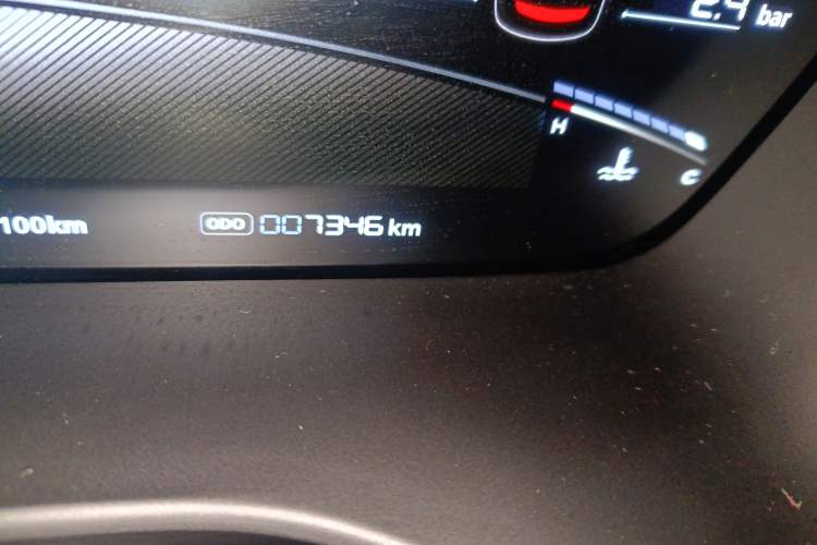 Used MG 5 2025 300TGI Global Flagship Edition Odometer Close Up